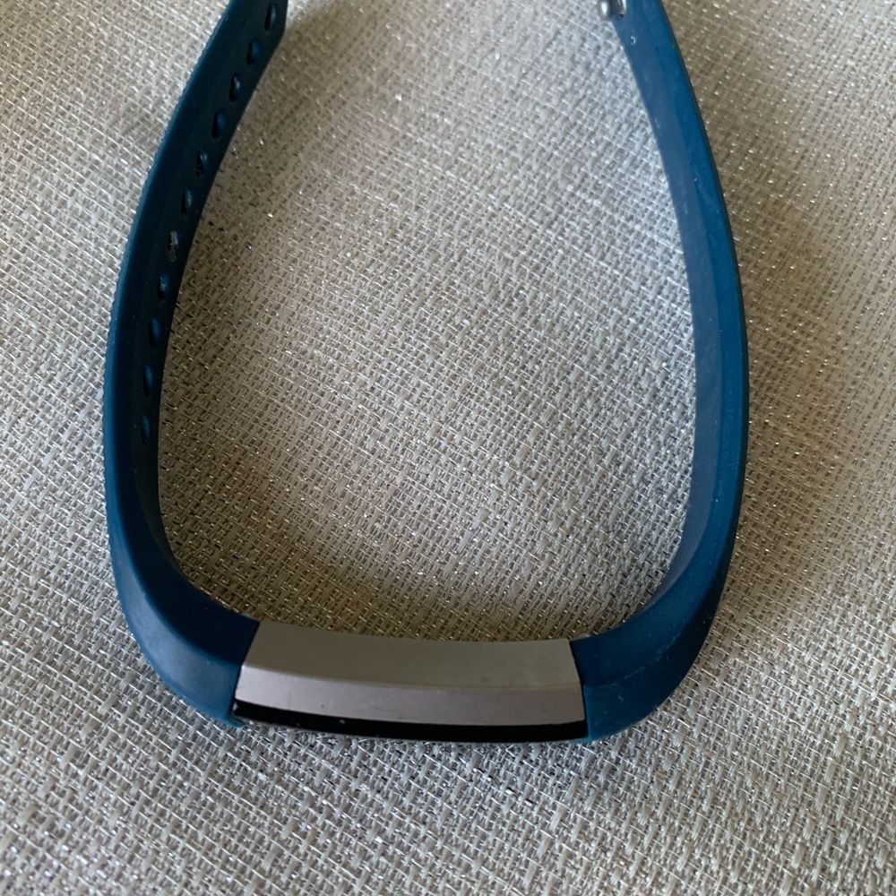 Fitbit Alta Large Activity Tracker -Bundle Pack B… - image 3